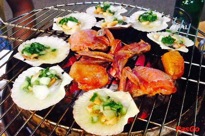 Nhà hàng Happy BBQ Buffet Bạch Đằng 3