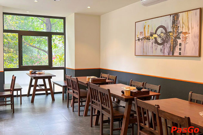 Hiện đại, trẻ trung là những gì bạn có thể cảm nhận ở không gian tại Hẻm Quán Xa La