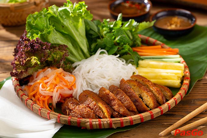 Không chỉ thơm hương, đậm vị các món ăn còn được trình bày rất bắt mắt