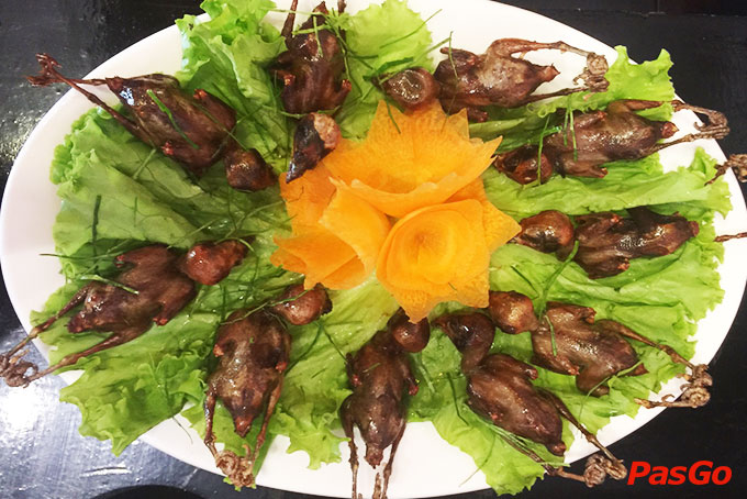 Nhà hàng Hoa Ban Nguyễn Chí Thanh 4