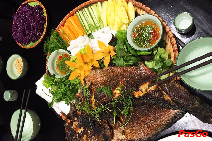 Nhà hàng Hoa Ban Nguyễn Chí Thanh 6