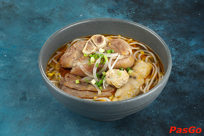 Chất lượng của món ăn Hoàng Ty Premium được khẳng định bởi công thức đặc biệt cùng quy trình chế biến đạt chuẩn từ đội ngũ đầu bếp chuyên nghiệp