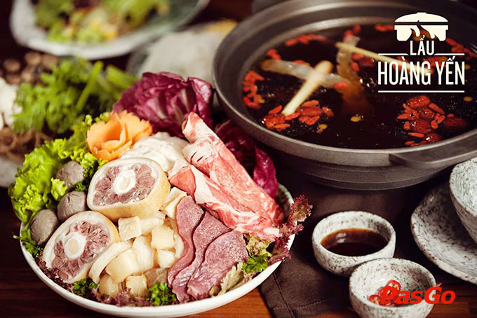Hoàng Yến Hotpot – Estella Place -1