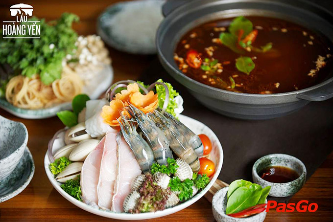 Hoàng Yến Hotpot – Estella Place -5