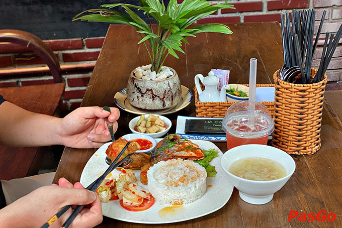 Còn rất nhiều món ăn được yêu thích khi khách hàng đến với Hồ Cây Sung Phan Bội Châu