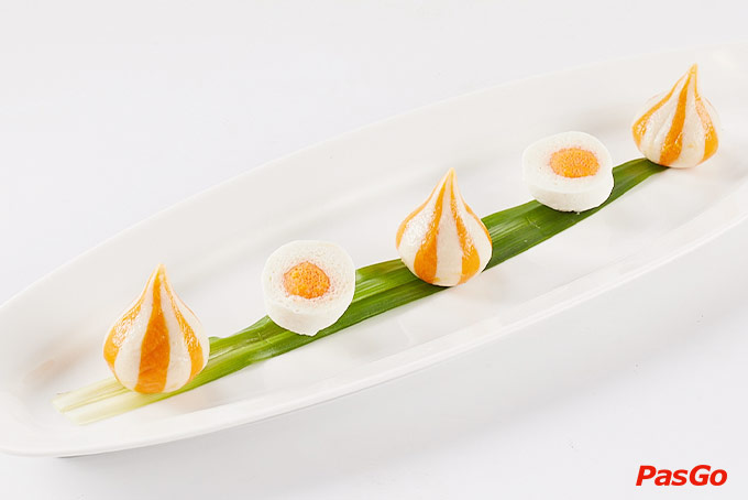 Nhà hàng Holy Pot Phan Xích Long 5