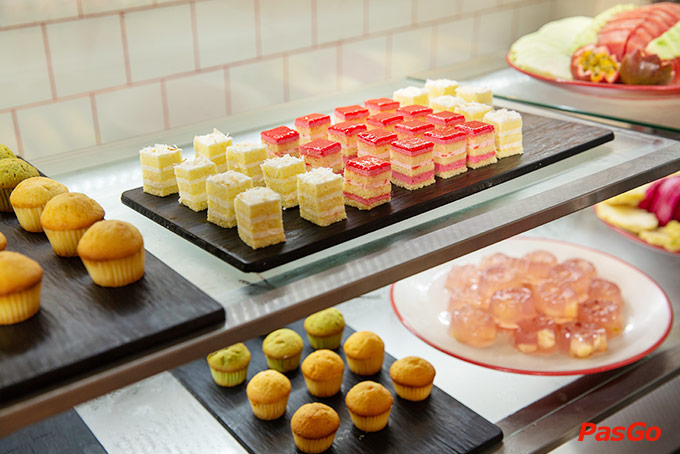 Nhà hàng Holy Pot Phan Xích Long 8