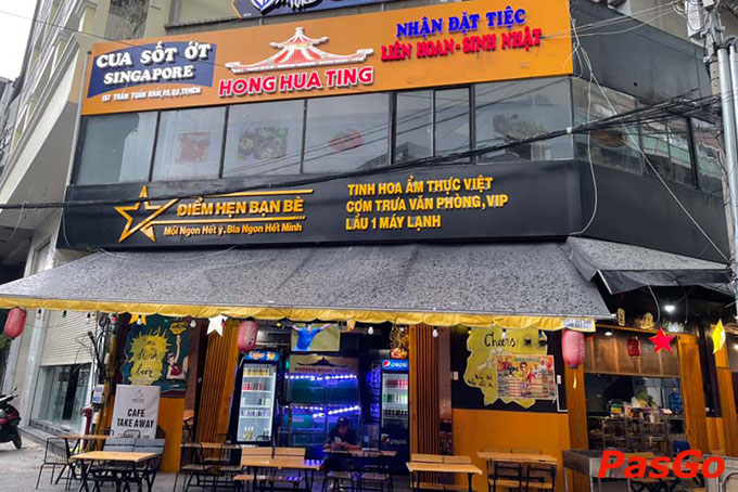 Nhà hàng Hong Hua Ting có quy mô 3 tầng cùng sức chứa lên tới 200 khách