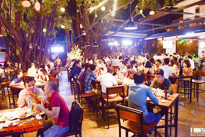 Nhà hàng HOPS Beer Garden Nguyễn Đình Chiểu2