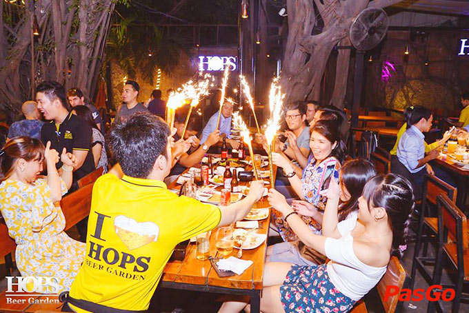 Nhà hàng HOPS Beer Garden Nguyễn Đình Chiểu8