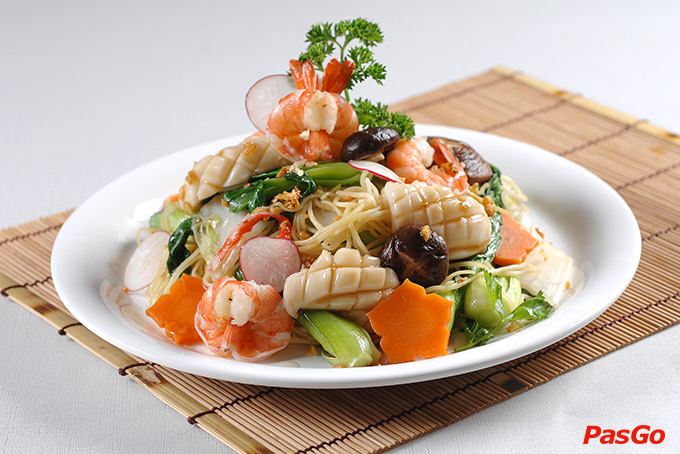 Hue Delights - Landmark 81-9