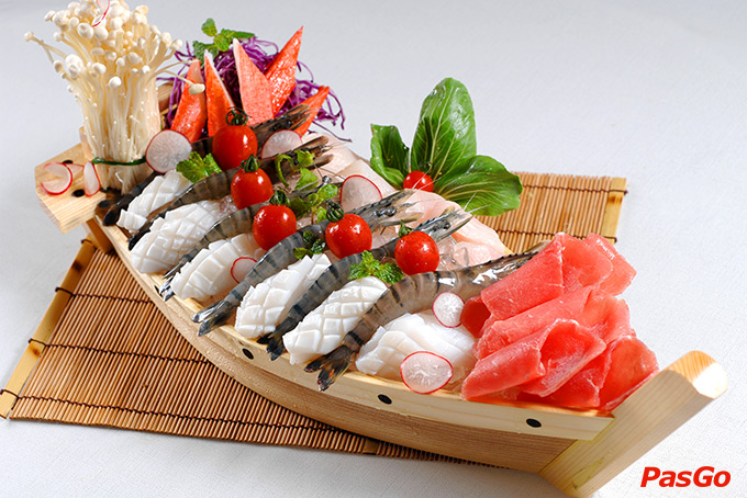 Hue Delights - Landmark 81-12