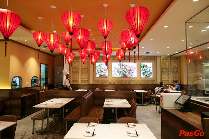 Hue Delights - Landmark 81-17