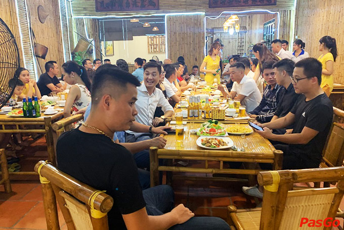 Nhà hàng Hương Quê Nguyễn Phong Sắc 3