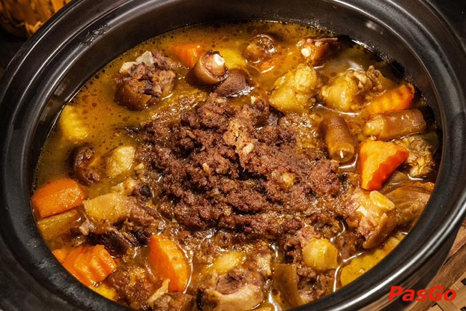 Đến với nhà hàng, thực khách có cơ hội khám phá & thưởng thức những món ăn hấp dẫn và đặc sắc 