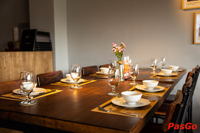 Nhà hàng iBiero Trường Sa rất thích hợp cho những buổi tụ họp, gặp mặt bạn bè, liên hoan, sinh nhật