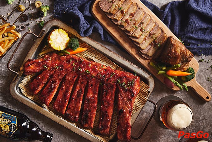 Menu đa dạng món ăn từ Âu đến Á, set thực đơn theo yêu cầu