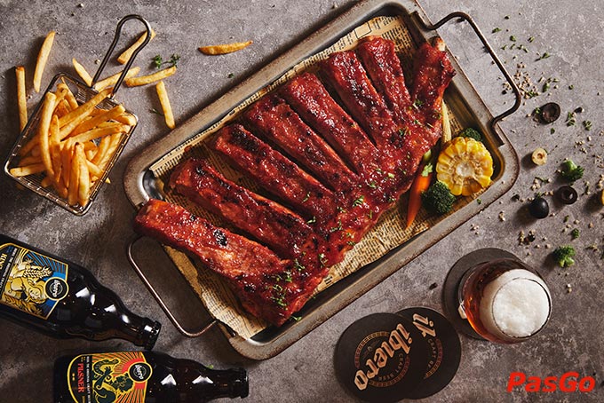 Uống bia thủ công thực sự là một trải nghiệm tuyệt vời cho những ai yêu thích bia và muốn khám phá thế giới của các loại bia đặc biệt