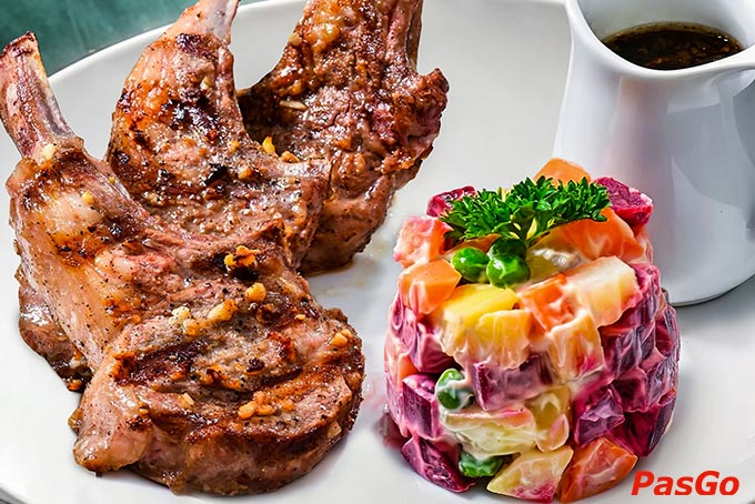 Các món ăn của ICOOL Nguyên Sinh luôn được chế biến kĩ lưỡng nhằm mang đến hương vị tuyệt vời cho thực khách