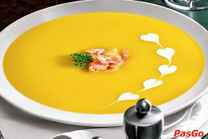 ICOOL Nguyên Sinh luôn cố gắng để duy trì chất lượng của các món ăn cũng như dịch vụ tốt nhất khi quý khách ghé nhà hàng