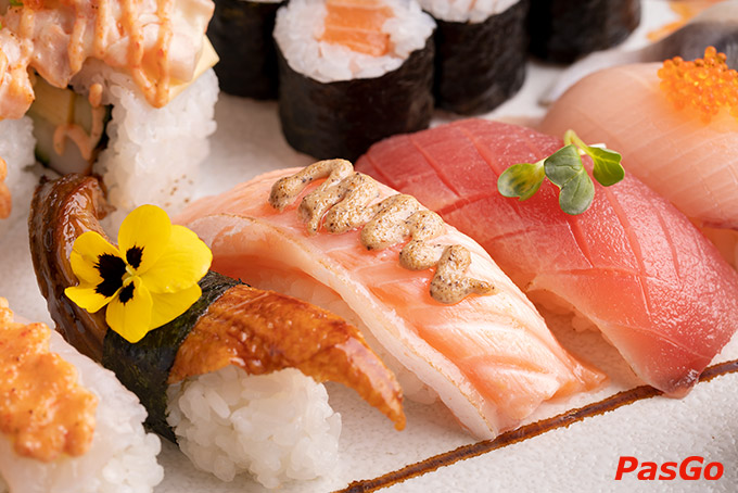 Sashimi tươi rói, Sushi độc đáo, lẩu ngọt thanh tới hải sản và thịt nướng hảo hạng