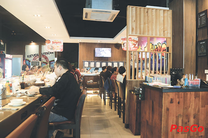 Nhà hàng Lẩu Băng Chuyền Kichi Kichi Nguyễn Thái Học 17