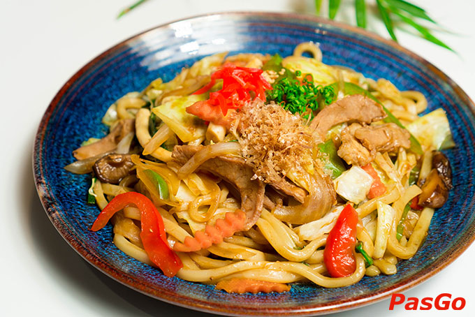 Mỗi món ăn đều chứa đựng bao đam mê và tâm huyết của những người đầu bếp tài năng của Kiến Đỏ Akaari