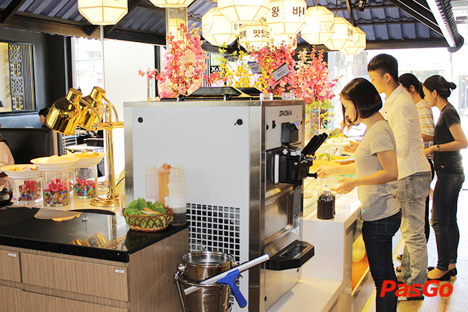 King BBQ Cách Mạng Tháng 8 -15