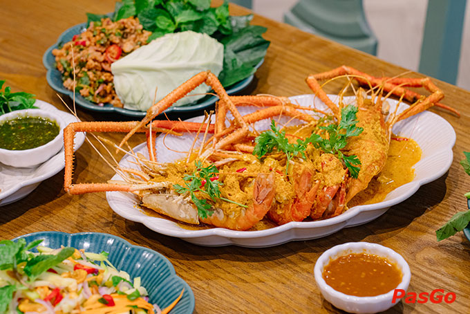 Món ăn được bày trí giản đơn nhưng tinh tế