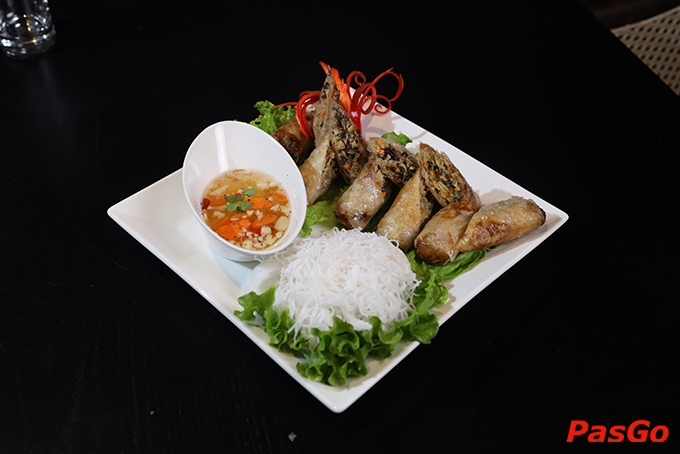 Độ tỉ mỉ cầu kỳ trong hương vị món ăn tại La Rock Hanoi Restaurant & Coffee Lãn Ôn