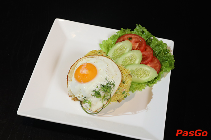 Độ tỉ mỉ cầu kỳ trong hương vị món ăn tại La Rock Hanoi Restaurant & Coffee Lãn Ôn