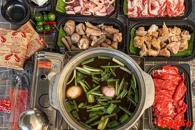 Nước lẩu Tự Do tinh túy, đậm vị và hơn 30 loại nhân lẩu mix thoải mái theo nhu cầu