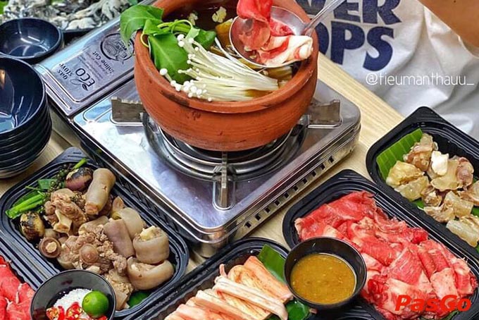 Các món lẩu bò thơm ngon, tuyệt hảo, cùng nước lẩu Tự Do tinh túy, đậm vị