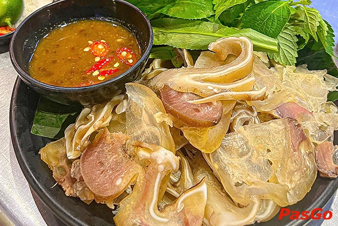 Với hơn 30 loại nhân lẩu mix thoải mái theo nhu cầu.