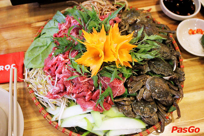 Lẩu Đức Trọc nổi tiếng với những món lẩu và món nhậu ngon có hương vị đậm đà khó quên