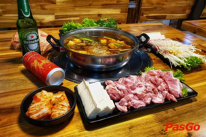 Nhà hàng Lẩu Nướng À Ha Trần Đăng Ninh 15