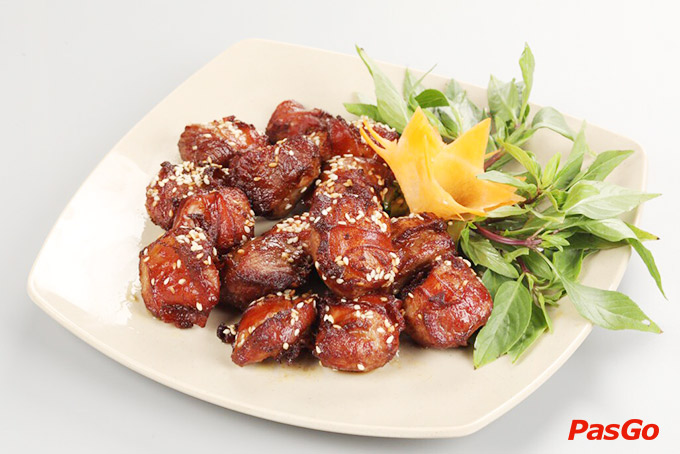 Lẩu Sơn Tùng - Nguyễn Chánh-10