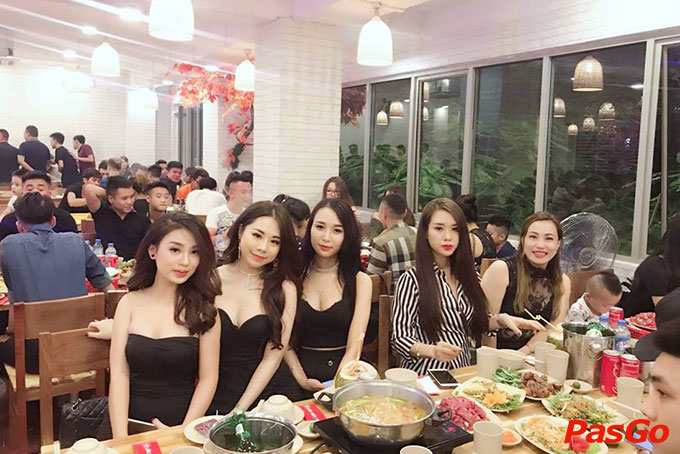 Lẩu Sơn Tùng - Nguyễn Khánh Toàn-2