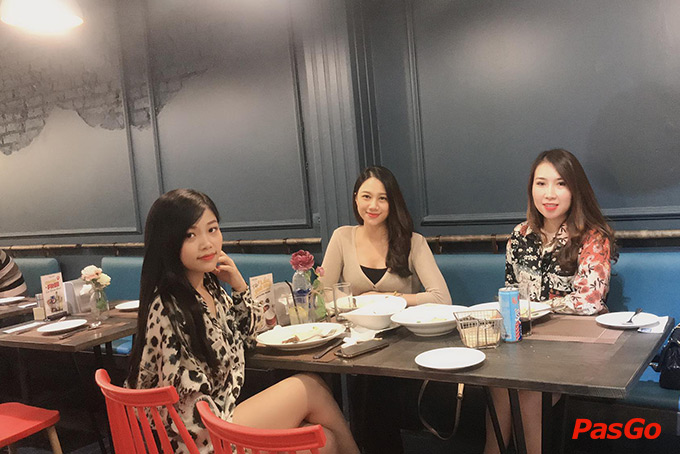 Le Monde Steak - Trung Hòa-4