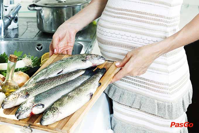 Top 10 lợi ích không ngờ của hải sản mà bạn cần biết 7