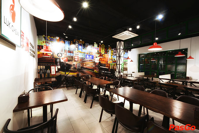 Nhà hàng Luk Chew Phùng Hưng 18