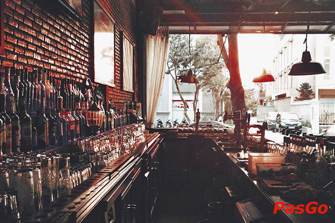 Nhà hàng Luna Pub Restaurant Trần Phú 2