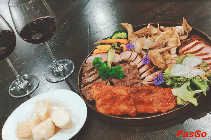 Menu Lux Lounge Khu đô thị Vạn Phúc đa dạng các món ăn từ Âu đến Á