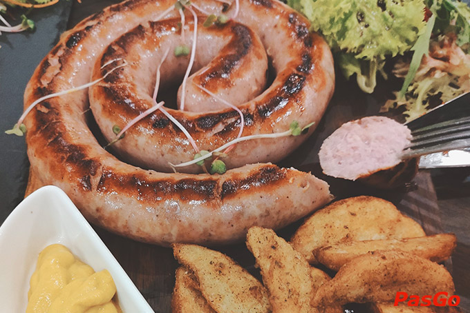 Menu Lux Lounge Khu đô thị Vạn Phúc đa dạng các món ăn từ Âu đến Á