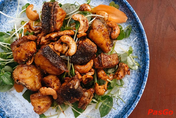 Khám phá hương vị nguyên bản ẩm thực Việt Nam với thực đơn không thể bỏ qua tại nhà hàng Madame Lam