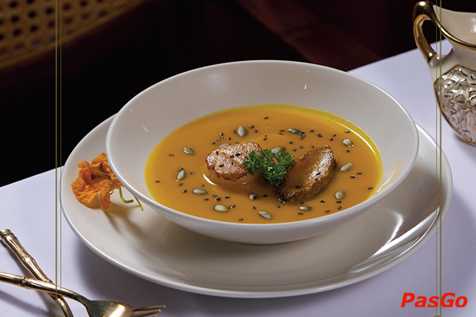 Maison Mận - Đỏ Restaurant - Trần Nhật Duật-11