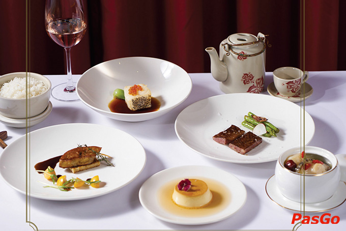 Maison Mận - Đỏ Restaurant - Trần Nhật Duật-1