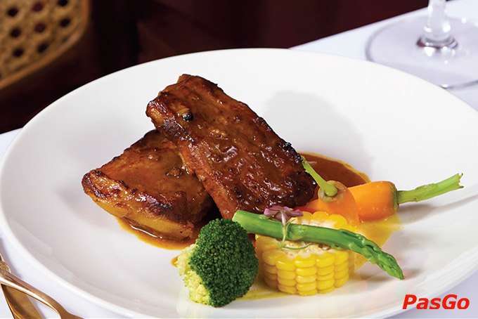 Maison Mận - Đỏ Restaurant - Trần Nhật Duật-6