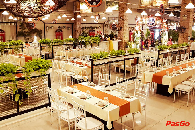 Mekong Restaurant Phan Văn Trị 11