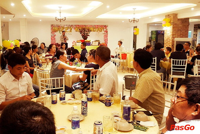 Mekong Restaurant Phan Văn Trị 13